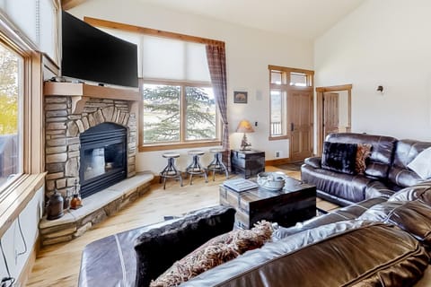 Mountain Sky House in Granby