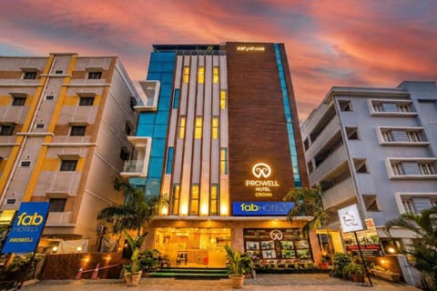 Property building, Facade/entrance