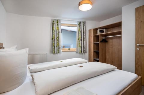 Property building, Living room, Bedroom