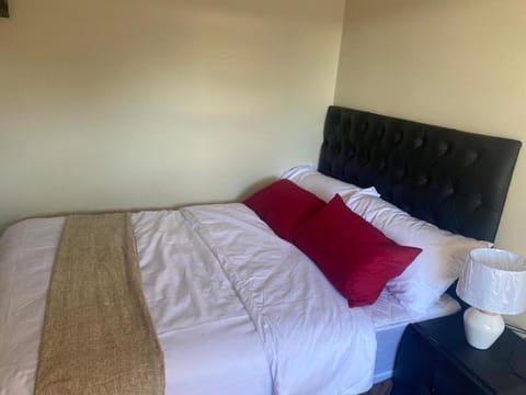 SABATH LODGE Bed and Breakfast in Cape Town