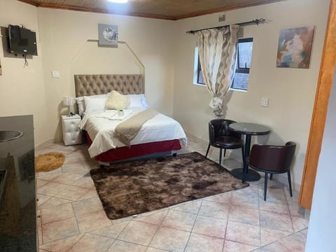 SABATH LODGE Bed and Breakfast in Cape Town