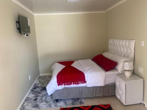 SABATH LODGE Bed and Breakfast in Cape Town