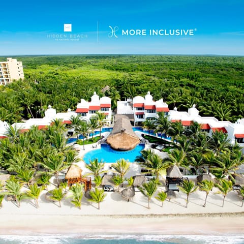 Property building, Natural landscape, Bird's eye view, Pool view, Swimming pool