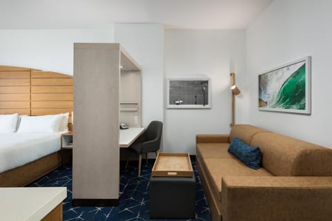 SpringHill Suites by Marriott Oceanside Beach Hotel in Oceanside