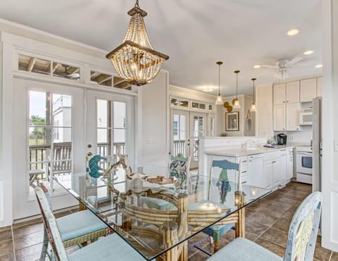 North Beach Outlook House in Tybee Island