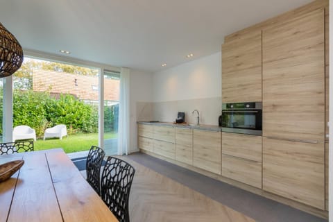 Welcome in - Vakantiehuis in bosrijke omgeving met sauna en houtkachel I Oosterpark 76 - Oostkapelle House in Oostkapelle