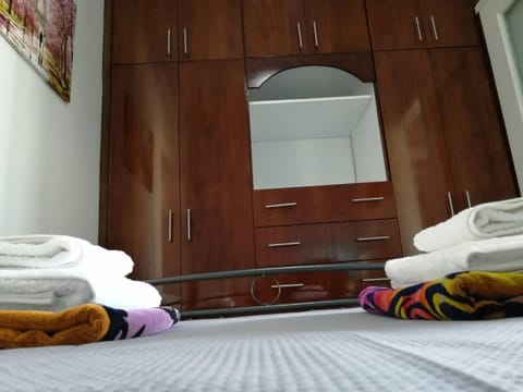 Sunny cozy House with grand courtyard Apartment in Leonidio