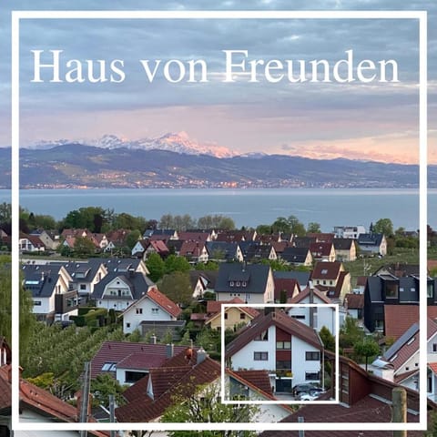 Property building, Neighbourhood, Bird's eye view, Lake view, Mountain view, Location