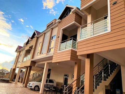 Property building, Facade/entrance