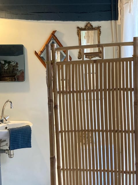 La Ferme du Val de Lys Bed and Breakfast in Normandy