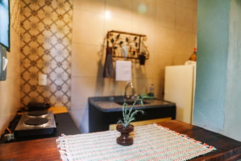 Kitchen or kitchenette, Dining area, kitchen