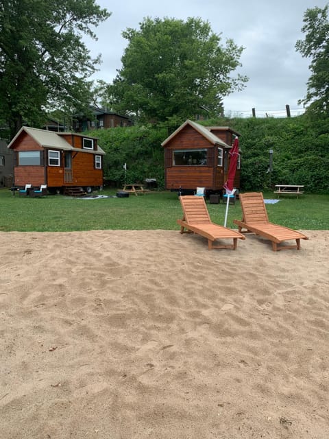 Riverbottom - Tiny Home 2 House in Bellevue