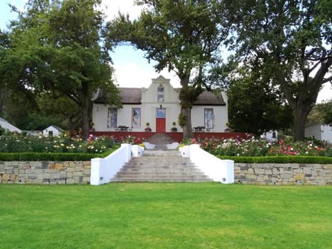 Diamant Estate Bed and Breakfast in Cape Town