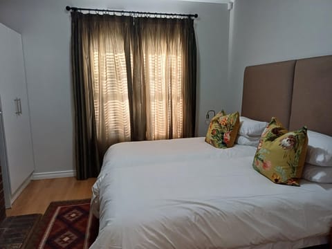 Diamant Estate Bed and Breakfast in Cape Town