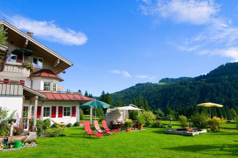 Facade/entrance, Garden, Garden