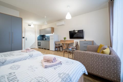 WOW studios for rent 2 bul Montevideo 25A - B Apartment in Sofia