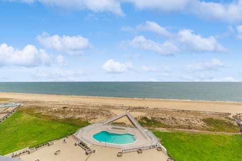 Sea Colony -- 1002S Edgewater House Rd Apartment in Sea Colony