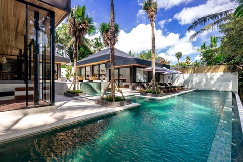 Property building, Day, Seating area, Pool view, Swimming pool, sunbed