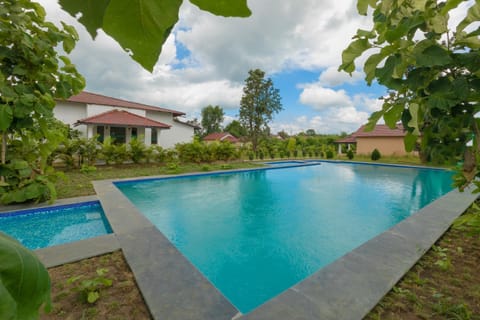 Property building, Swimming pool