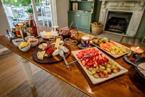 Food, Breakfast, fireplace