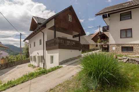 Property building, Parking