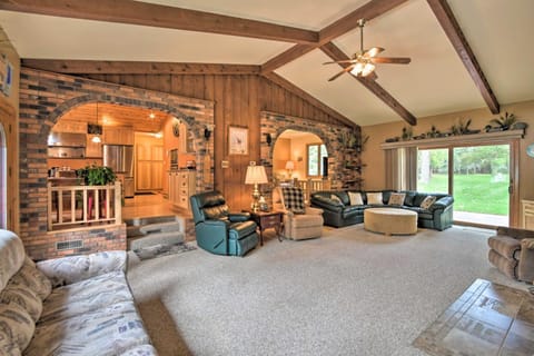 Spacious Lakefront Home with Patio and Boat Dock! House in Minnesota