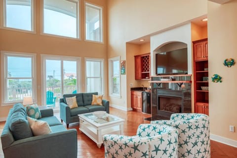 Tucker’s Hideaway at Seagate House in Vilano Beach