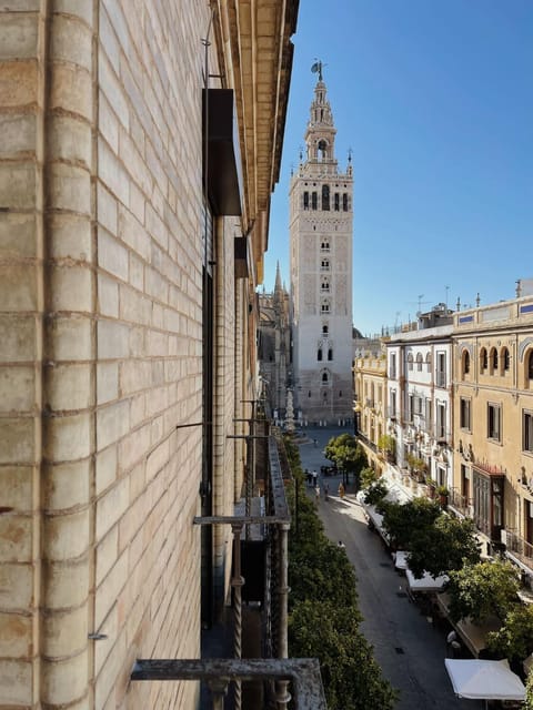 Property building, City view, Street view, Location
