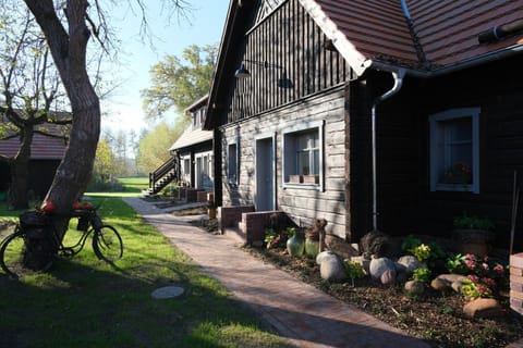 Property building, Patio