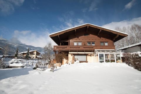 Property building, Winter