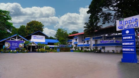 Property building, Facade/entrance