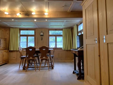 Revier mitenand im Gand Apartment in St. Gallen, Switzerland