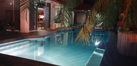 Night, Pool view