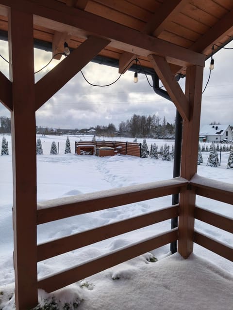 Domek Pod Wierzbą House in Pomeranian Voivodeship