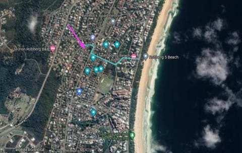 Villa Mintos - 4 bed 3 bath, Pool, 750m to Robberg 5 Beach Villa in Plettenberg Bay