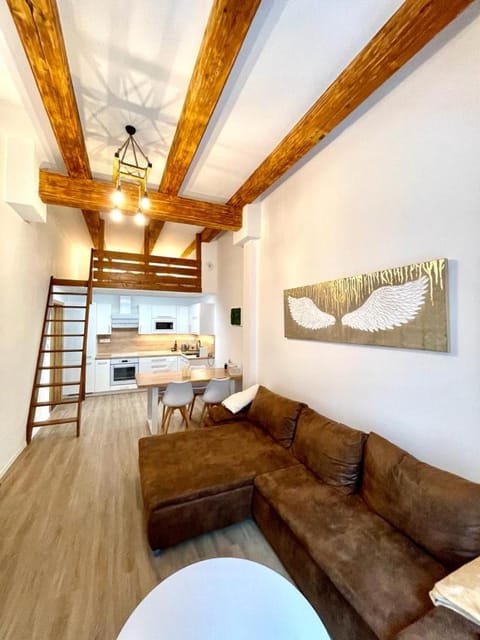 Bed, Kitchen or kitchenette, Living room, kitchen