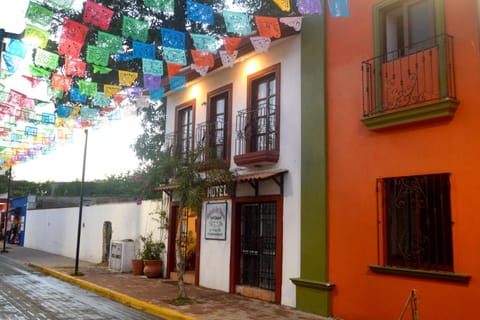 Property building, Street view