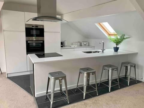 Lovely 2 bedroom modern loft apartment sea view Apartment in Morecambe