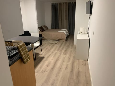 Living room, Photo of the whole room, Seating area, Dining area