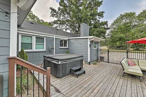 Quiet Nashville Area Home with Pool - 15 Mi to Dtwn House in Nashville