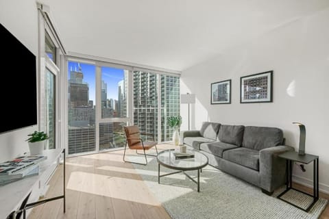 Level Chicago - River North Hotel in River North