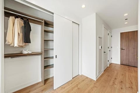 Level Chicago - River North Hotel in River North