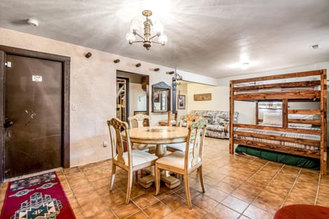 Pikes Peak Retreat House in Colorado