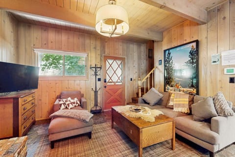 Wooded Comfort House in Lake Arrowhead