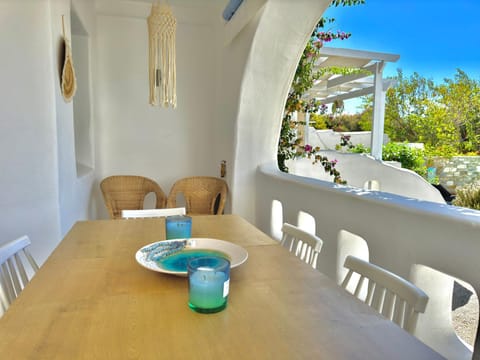 Balcony/Terrace, Dining area