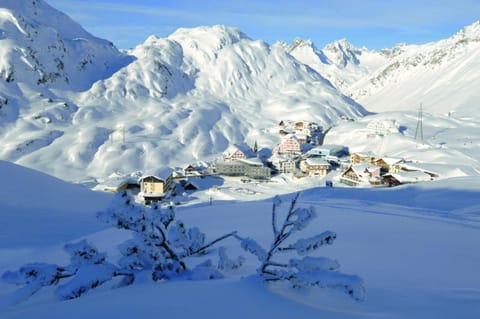 Day, Natural landscape, Winter, Skiing, Mountain view