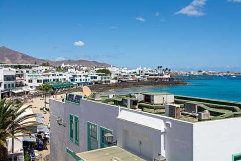 City view, Street view, Location