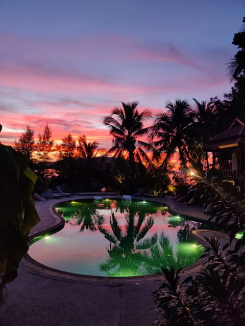 Property building, Swimming pool