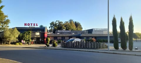 Property building, Day, Natural landscape, Street view