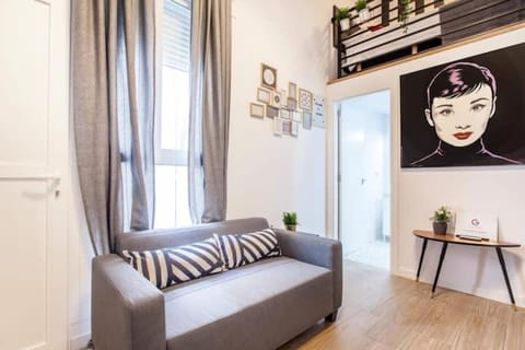 COOL LOFTS center valencia Bed and Breakfast in Valencia